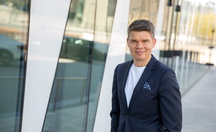 Giganty technologiczne nadal mają bardzo dużo gotówki