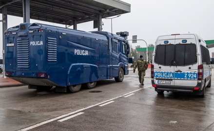 Zuzanna Dąbrowska: Po co nalot na skład ubrań