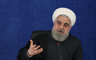 Najwyższy przywódca Iranu zakazuje importu szczepionek z USA