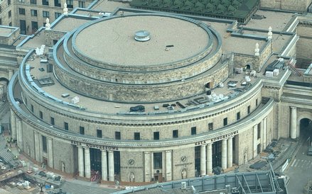 Spojrzenie na remontowaną od ponad dekady Salę Kongresową