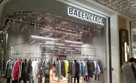 Wraca najdziwniejsze konto na Instagramie. Balenciaga przywraca usunięte zdjęcia
