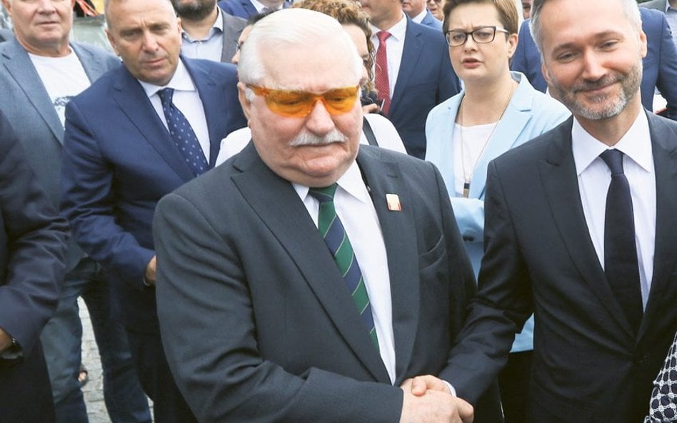 Jarosław Wałęsa, w odróżnieniu od swojego ojca Lecha, nie dał się poznać jako znacząca postać polski