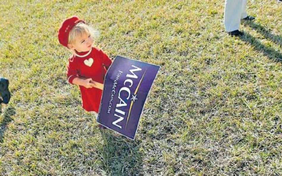 Na lotnisku w Jacksonville na Florydzie za głosowaniem na Johna McCaina agitowały całe rodziny