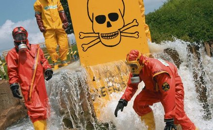 Pierwsza akcja Greenpeace w Polsce była skierowana przeciwko PCC Rokita w Brzegu Dolnym. W 2005 r. z