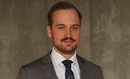 Adam Zakrzewski – managing associate w Kancelarii Prawnej Chałas i Wspólnicy.