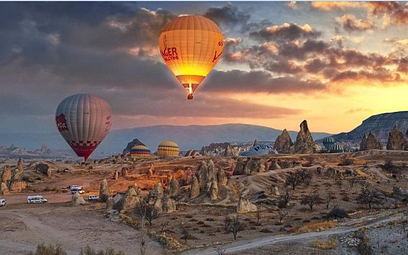 Wycieczki do Kapadocji to jeden z najpopularniejszych produktów Premio Travel. Fot. turkeyhomepl.org