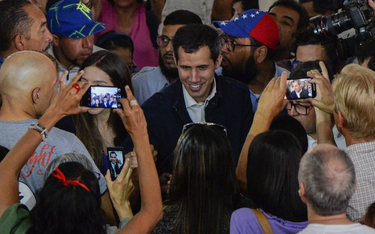 Wenezuela: Kolejny kraj uznaje Guaido za prezydenta