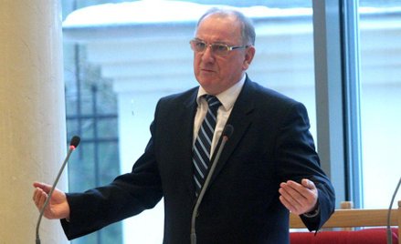 Jerzy Kozdroń z PO, szef nadzwyczajnej podkomisji, który odpowiada za przygotowanie projektu