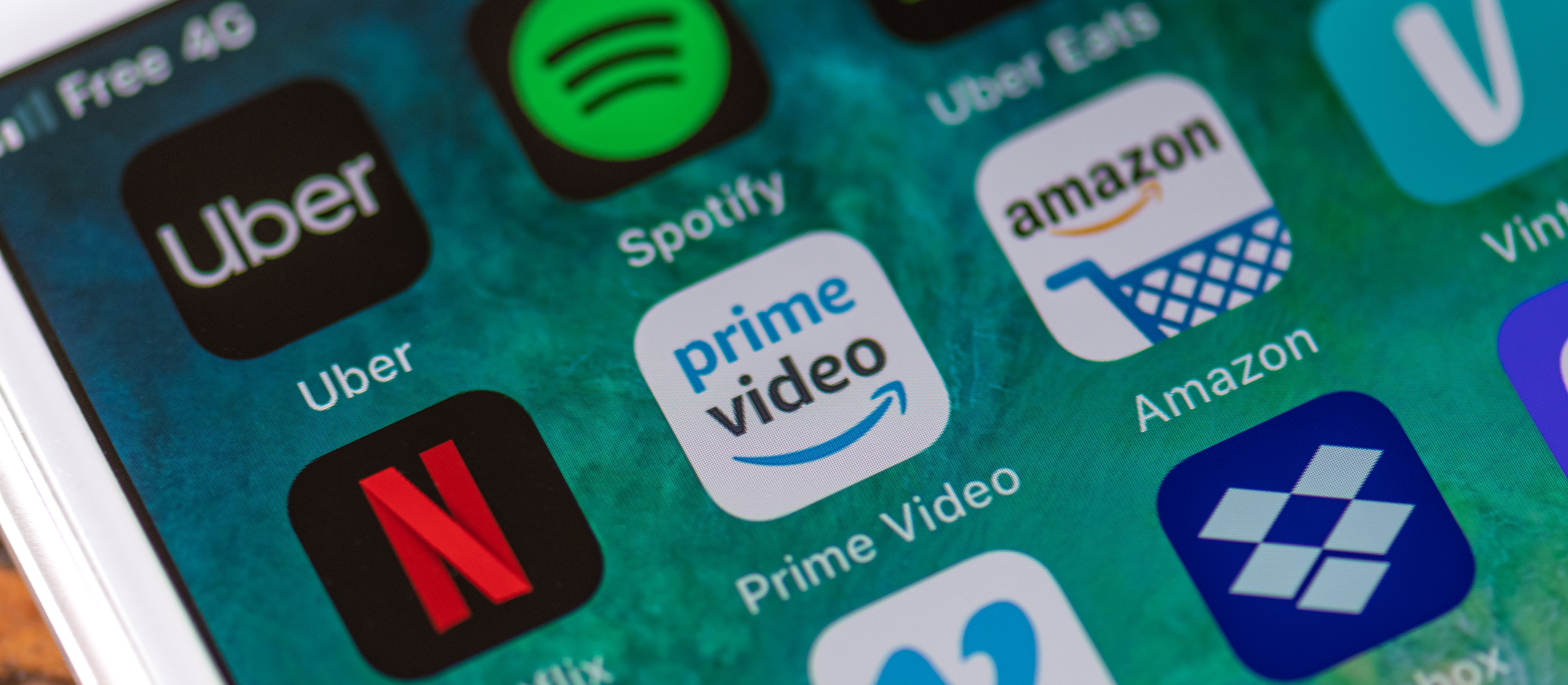 Film pobrany z Netflixa objęty opłatą reprograficzną? TSUE rozstrzygnie wątpliwości