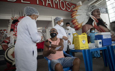 Koronawirus. Brazylia: Jak skuteczna przeciw brazylijskiemu wariantowi jest szczepionka z Chin