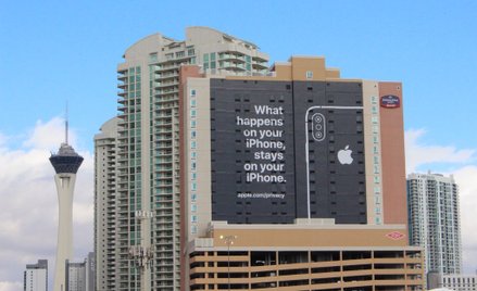 Apple chciało sloganem wbić szpilę konkurencji. Być może wbiło sobie