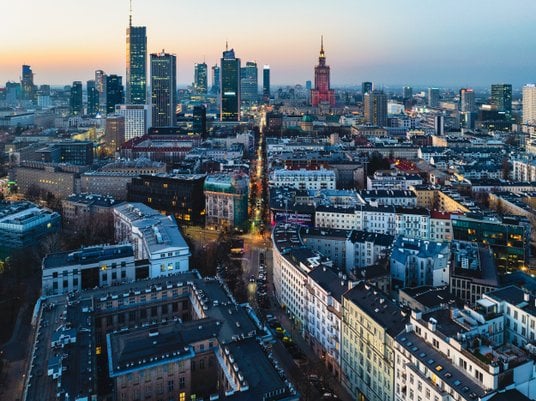 Aby poznać zdanie mieszkańców o projektach przygotowanych dokumentów, Warszawa zaplanowała konsultac