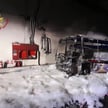 Autokar stanął w płomieniach. Kierowca uratował 25 dzieci
