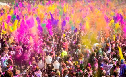 Kościół przeciw "Eksplozji kolorów"