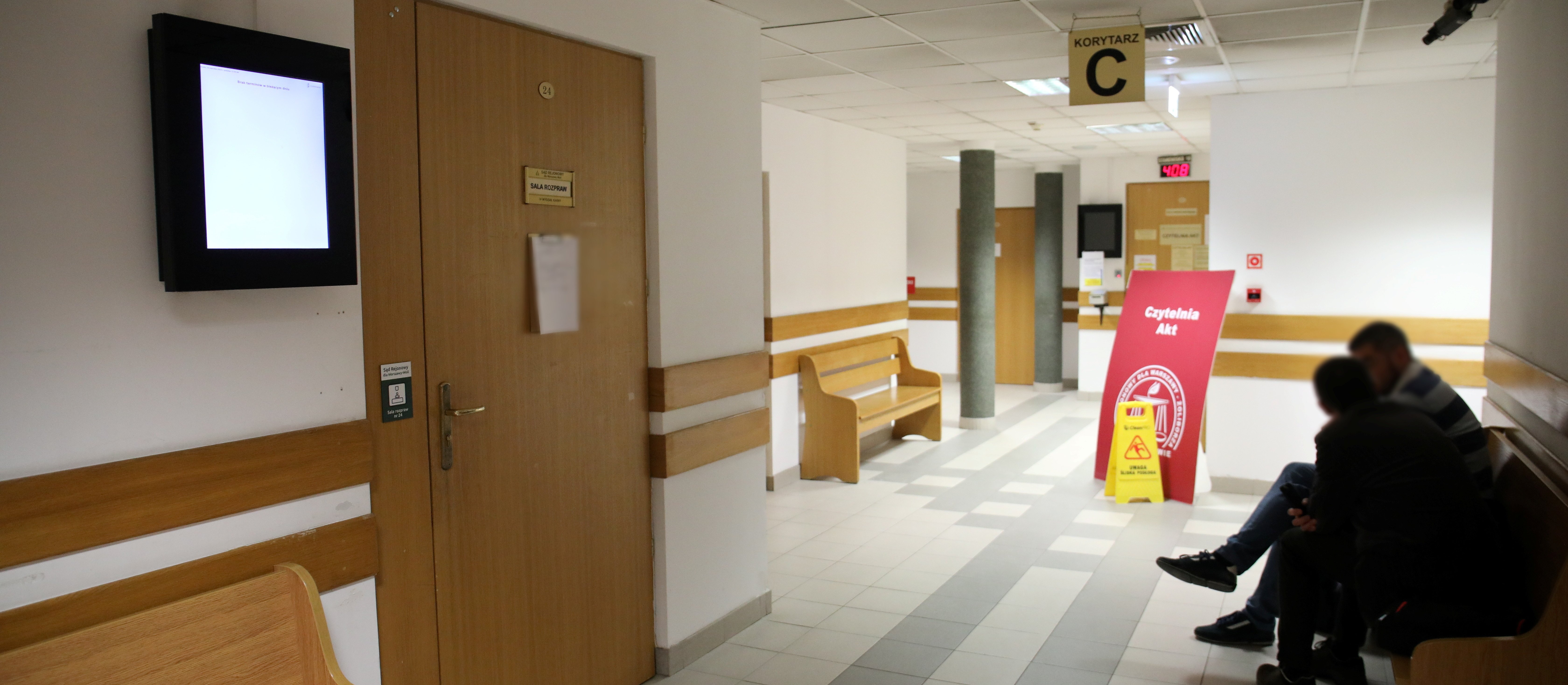 Urszula Łobodzińska: Nie łatajmy dziur w sądach studentami