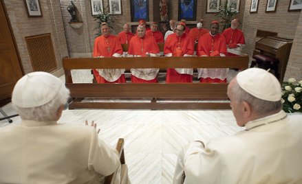 Papież ustanowił 13 nowych kardynałów i natychmiast ich ostrzegł
