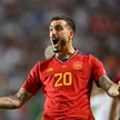 Hiszpański napastnik Joselu świętuje zdobycie gola dla swojej drużyny podczas półfinałowego meczu pi