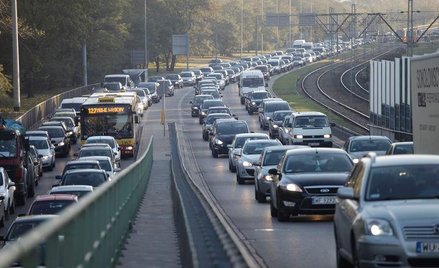 Kupujemy mniej nowych aut