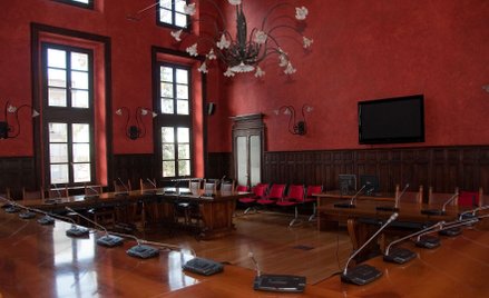 Radni sami decydują, jak zamierzają głosować - WSA o uchwale podjętej w trybie zdalnym