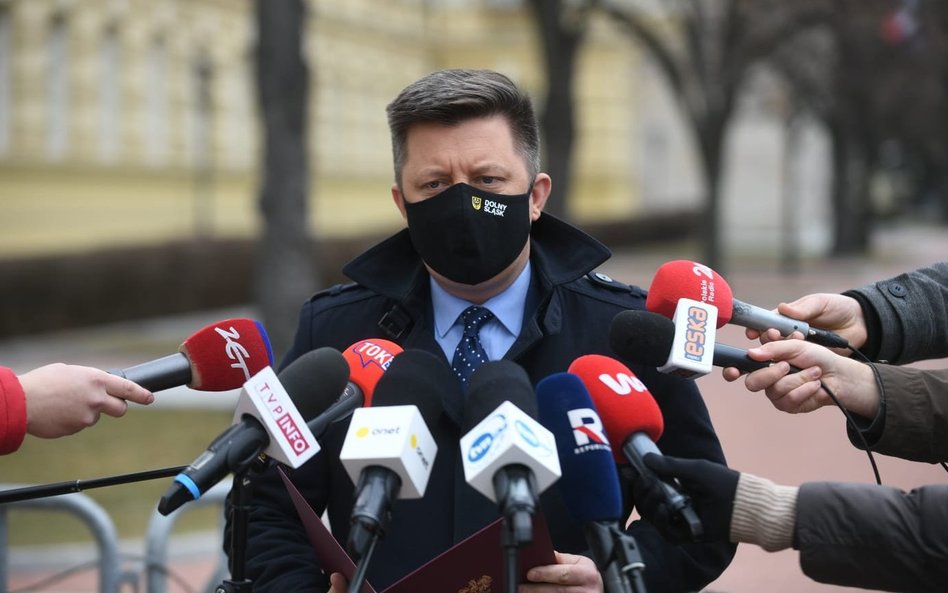 Milion chętnych na szczepienie w ciągu doby