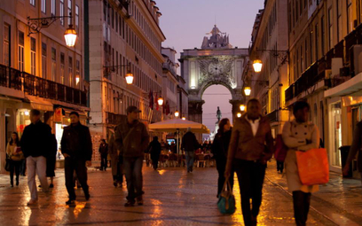 Lizbończycy chcą zakazu picia alkoholu na ulicach