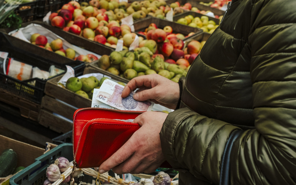 Niższe ceny żywności obniżyły w lipcu inflację o 0,34 pkt. proc.