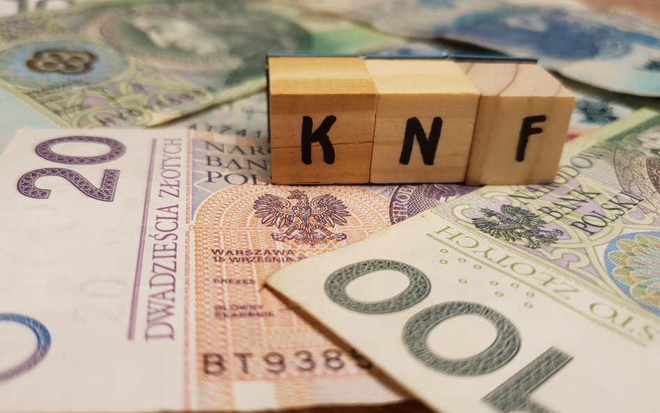KNF: oprocentowanie kredytów hipotecznych według stopy banku centralnego zwiększa przejrzystość ceny kredytu