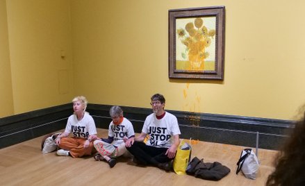 Aktywiści z Just Stop Oil oblali zupą pomidorową „Słoneczniki” van Gogha