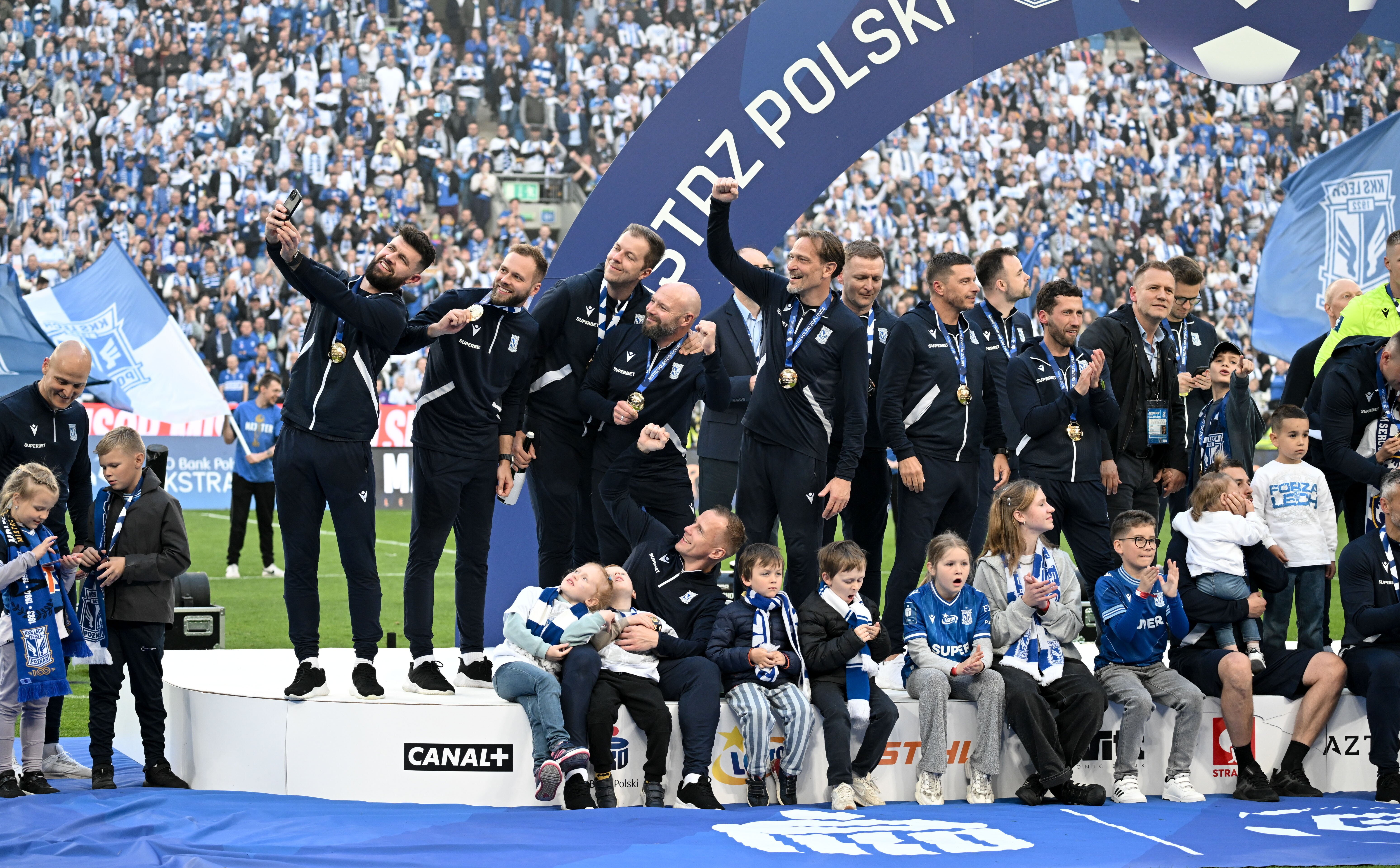 Piłkarze Lecha Poznań mistrzami Polski. W kolejnym sezonie chcą być jeszcze mocniejsi
