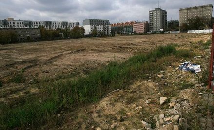 Darowizna nieruchomości nie jest jej zbyciem