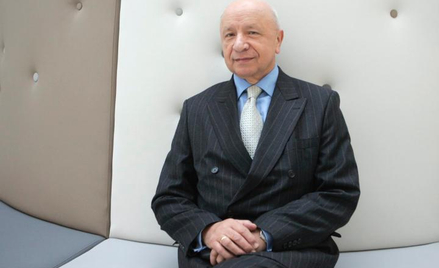 Prof. Bogdan Chazan nie ukrywa, że w swojej pracy kieruje się sumieniem. Zdaniem jego krytyków robi 
