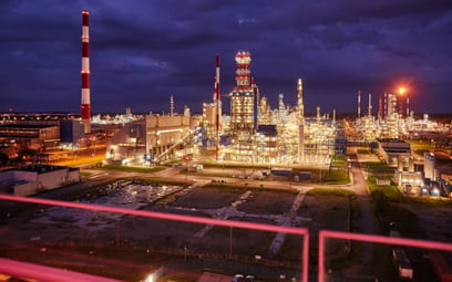 Lotos inwestuje w instalację do produkcji baz olejowych