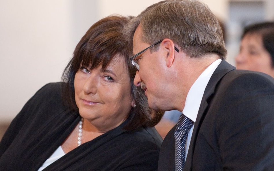 15.08.2010 WARSZAWA, UL. DŁUGA, KATEDRA POLOWA WOJSKA POLSKIEGO. UROCZYSTA MSZA W DNIU ŚWIĘTA WOJSKA