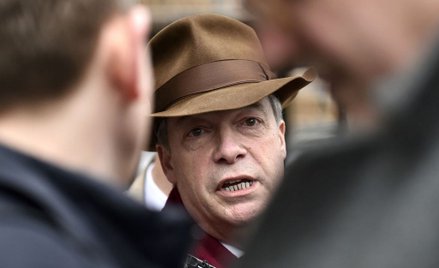 Farage: A może zrobić drugie referendum ws. Brexitu?
