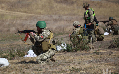 Ukraiński dowódca: Byłbym martwy, gdybym walczył tak, jak szkolili nas członkowie NATO