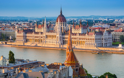 Węgierski bank centralny podniósł stopy procentowe