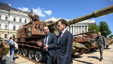 Minister finansów i gospodarki Andrzej Domański i charge d'affaires RP na Ukrainie Piotr Łukasiewicz