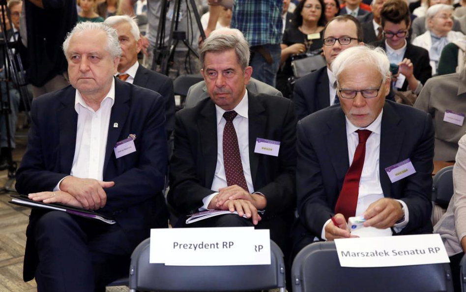 Andrzej Rzepliński, Andrzej Zoll, Marek Safjan podczas wrześniowego kongresu sędziów