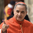 Kardynał Becciu: Papież powiedział, że już mi nie ufa. Jestem w szoku