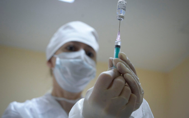 Większość Rosjan nie chce przyjąć szczepionki przeciw koronawirusowi