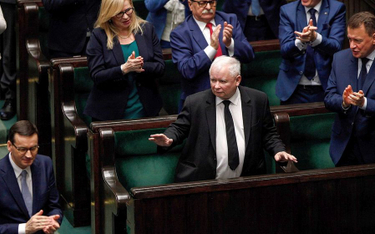 Według posłów PiS Jarosław Kaczyński miał zapowiadać niedawno, że do wyborów prezydenckich partia bę