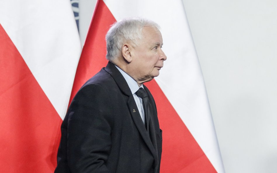 PiS przyspiesza prace w Sejmie, a Jarosław Kaczyński wraca na trasę po Polsce