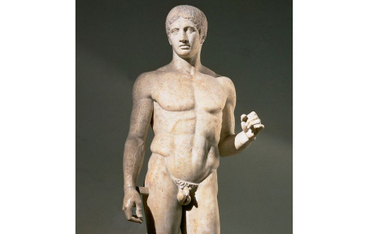Doryforos (z gr.niosący włócznię), rzeźba Polikleta, Grecja, 450–440 p.n.e. Pracę charakteryzują mat