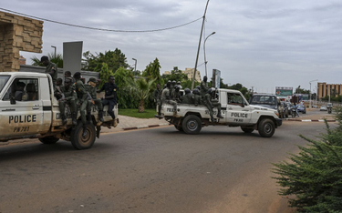 Policyjne patrole w Niamey