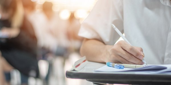 Egzamin ósmoklasisty 2026. CKE podała terminy