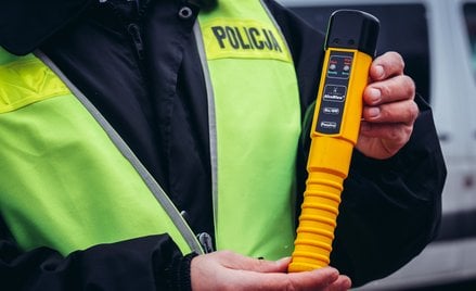 Wprowadzone przez poprzedni rząd – w reakcji na tragiczny wypadek pod Stalową Wolą – przepisy o prze