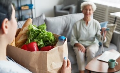 Starszymi osobami w Niemczech zajmują się przede wszystkim opiekunki z Polski