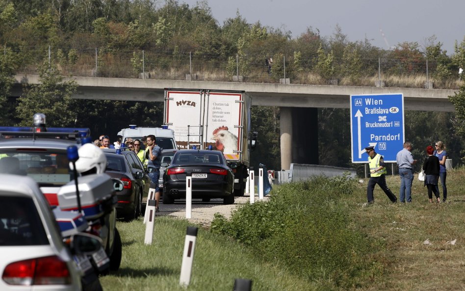 Austria: Ciała imigrantów znalezione w ciężarówce