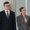 Wybrani przez Sejm sędziowie TK Krystian Markiewicz i Anna Korwin-Piotrowska podczas ślubowania w Se