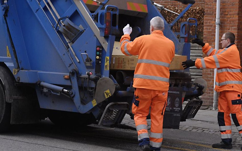 Składowiska odpadów w rękach sejmiku województwa